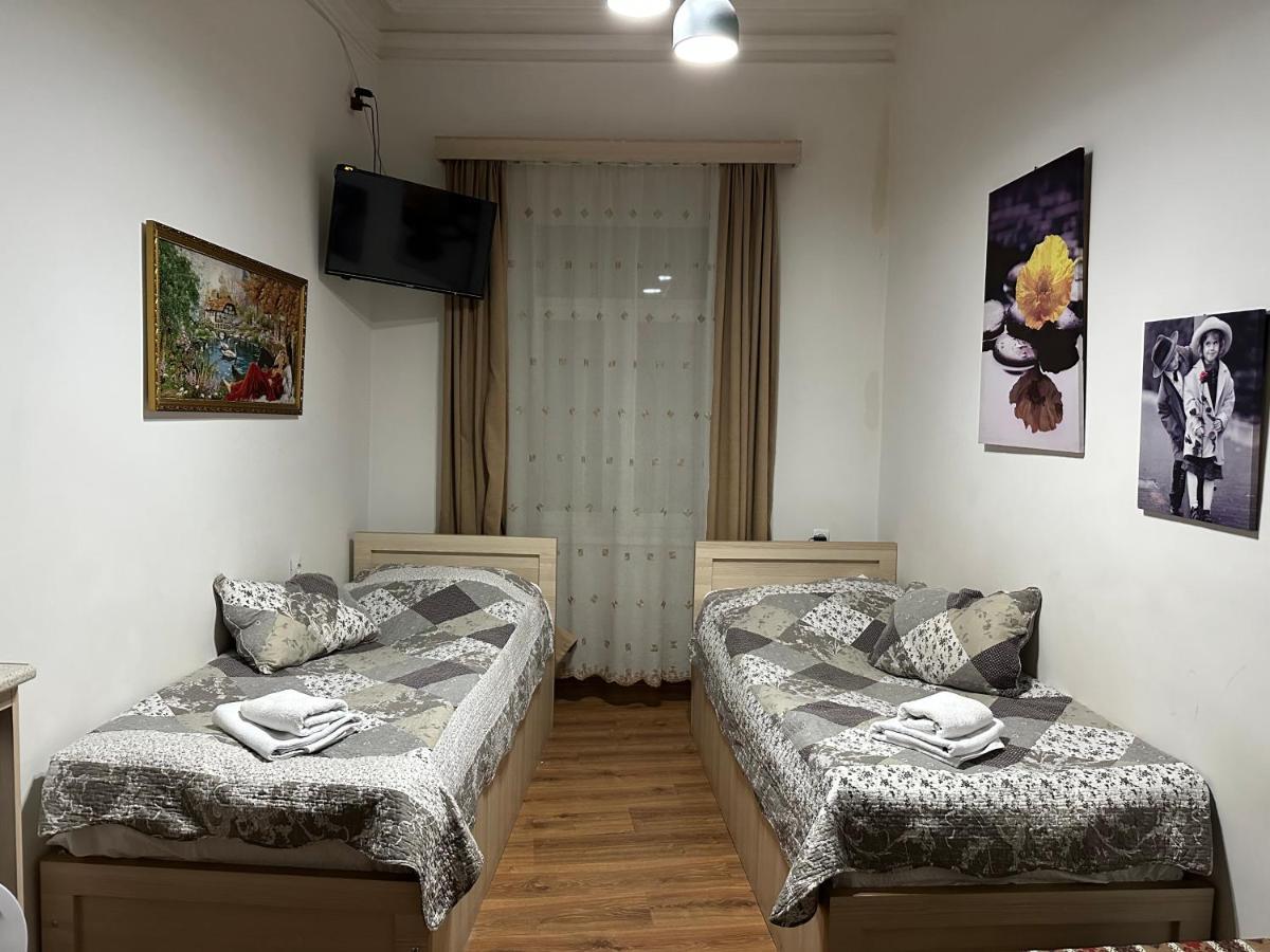 Leselidze Guest House تبليسي المظهر الخارجي الصورة